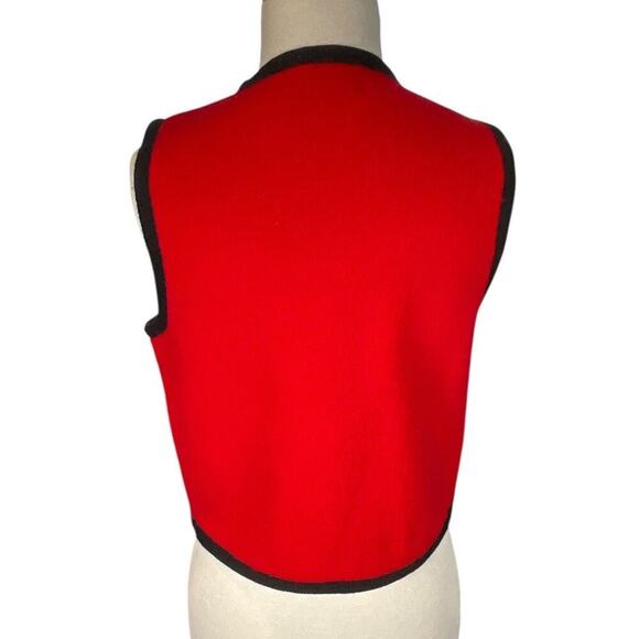 Vintage ice Brand 100% Wool Size 8P Red & Black Sweater Vest 3 Button Clasp - Picture 3 of 10